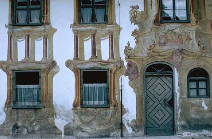 Pilatus-Haus: Lftmalerei